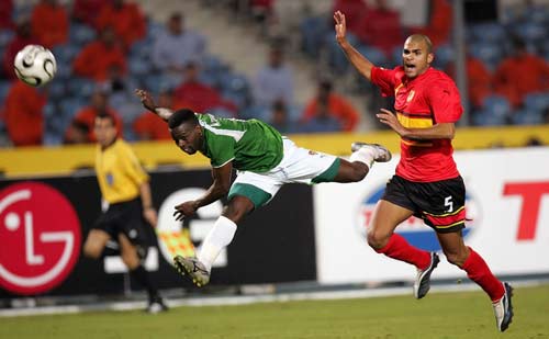 萨内蒂：批评劳塔罗？荒谬，他已经排在国米历史射手榜前五（萨内蒂回应质疑劳塔罗：荒谬！他已跻身国米历史射手前五）