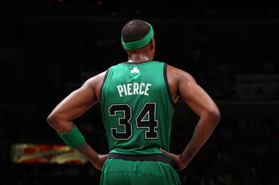 佩雷茨：诺伊尔是有史以来最优秀的门将；我本想成为汉堡首发（佩雷茨：诺伊尔堪称史上最佳门将；我曾盼在汉堡坐稳主力）