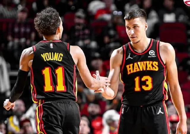 沪媒：波耶特从全北辞职后或重返中国，对执教中超持开放态度（沪媒：波耶特辞去全北主帅后或回归中国，愿考虑执教中超）