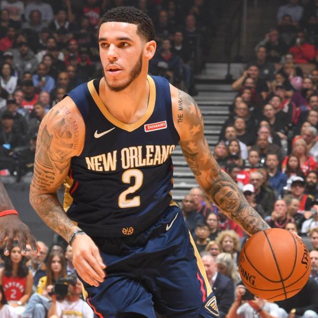 巴萨梅西关键助攻助球队获胜（梅西送出关键助攻，助巴萨取胜）